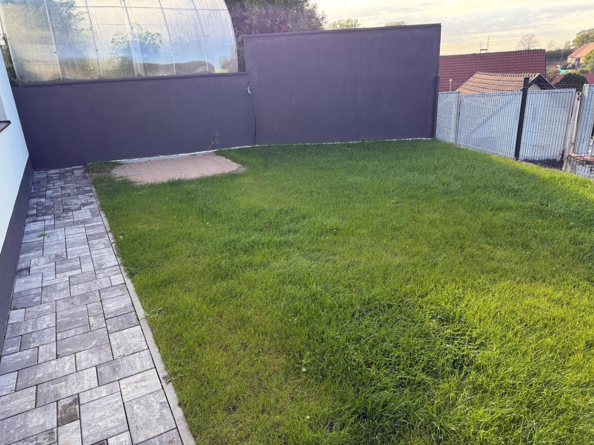 Appartement 72m2 Private Garden Parking Free *