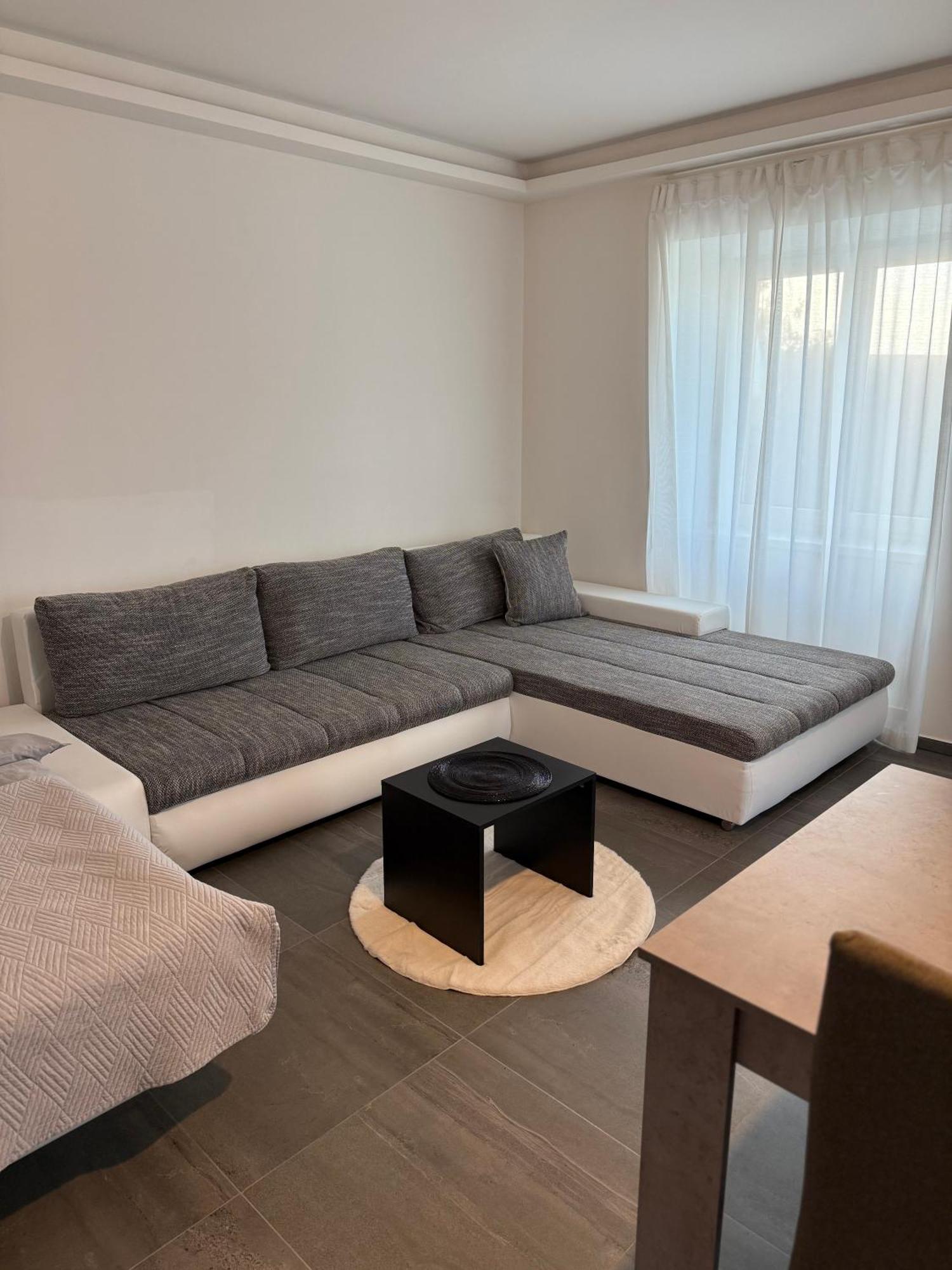 72m2 Private Garden Parking Free Appartement Prague